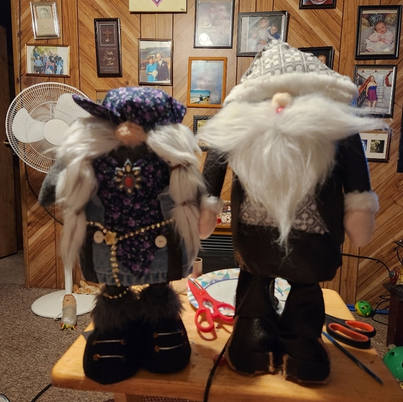 Fall Decor and Custom made Gnomes. - Picture 12 of 16